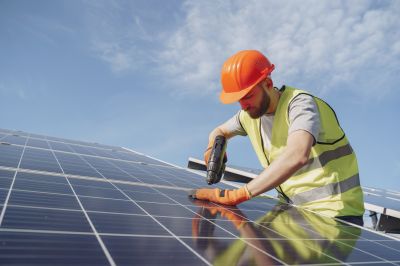 Solar Panel Repair Services
